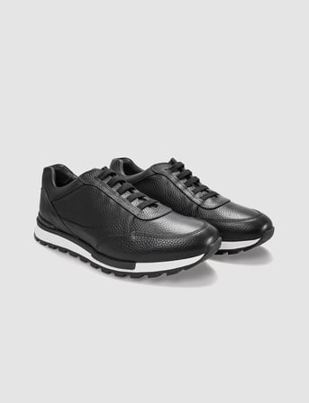 Hakiki Deri Siyah Bağcıklı Erkek Spor Ayakkabı