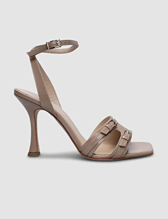 Cabani %100 Hakiki Deri Bej Rugan Tokalı Kadın Topuklu Ayakkabı