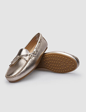 Cabani %100 Hakiki Deri Altın Rengi Fiyon Detaylı Kadın Ayakkabı