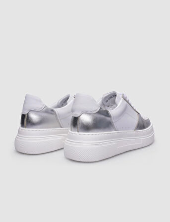%100 Hakiki Deri Beyaz Bağcıklı Kadın Sneaker