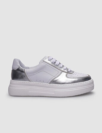 %100 Hakiki Deri Beyaz Bağcıklı Kadın Sneaker