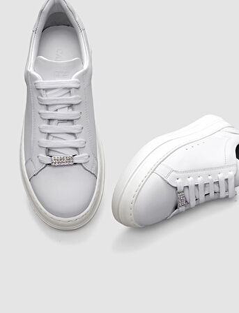 %100 Hakiki Deri Beyaz Bağcıklı Kadın Sneaker