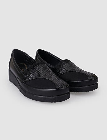 Siyah Kroko Desenli Kadın Comfort Ayakkabı