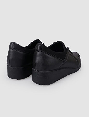 Siyah Lastik Bağcıklı Kadın Comfort Ayakkabı