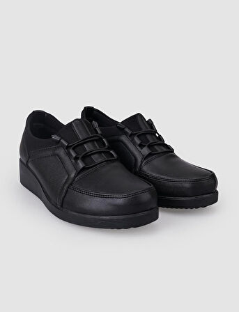 Siyah Lastik Bağcıklı Kadın Comfort Ayakkabı