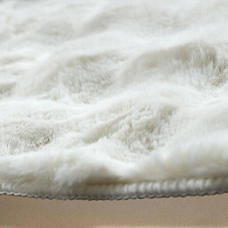 Rex Tavşanı Bubble Post Yuvarlak Halı Beyaz