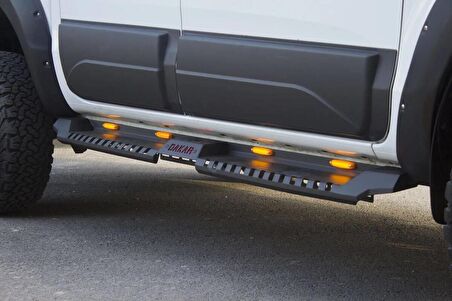 Toyota Hilux Dakar Yan Basamak Siyah V2 Işıklı 2015 ve Sonrası