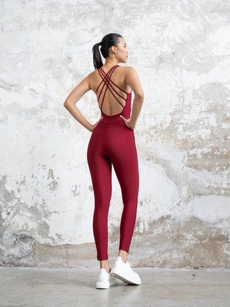 Bordo Sırtı Üç İp Askılı Dekolteli Spor Tayt Tulum