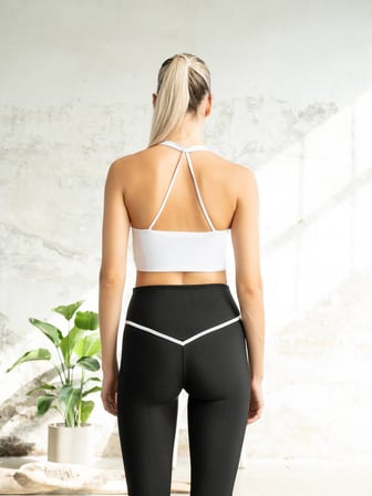 Beyaz Sırtı Çapraz Boyundan İp Askılı Kelebek Model Spor Bra - Sporcu Sütyeni