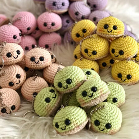 Uretti - Sevcan 4535 - El Yapımı Amigurumi Sevimli Puf Anahtarlık - Bej