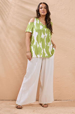 Büyük Beden V Yaka Kısa Kollu Omuz Detaylı Soyut Desenli Bluz 616307