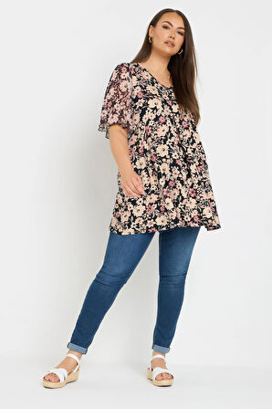 Büyük Beden Kısa Tül Kollu V Yaka Önü Pileli Bluz 321996