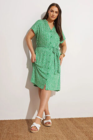 Büyük Beden Çiçek Desenli Midi Boy Beli Kuşaklı Düğmeli Elbise 303329