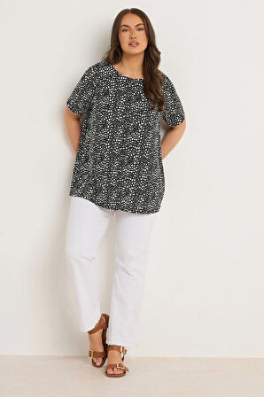 Büyük Beden Kısa Kollu Bisiklet Yaka Desenli Bluz 615913