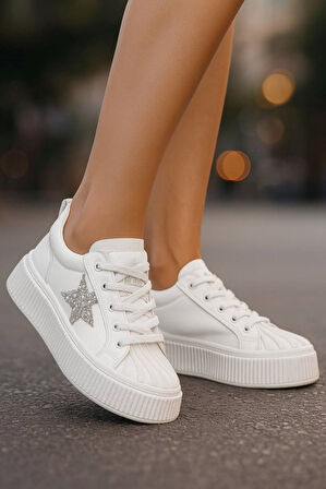 Günlük Kadın Sneaker Bağcıklı Yıldız Detaylı Yüksek Taban Simli Rahat Ayakkabı 7100