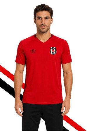 Umbro Beşiktaş Erkek Kırmızı T-shirt