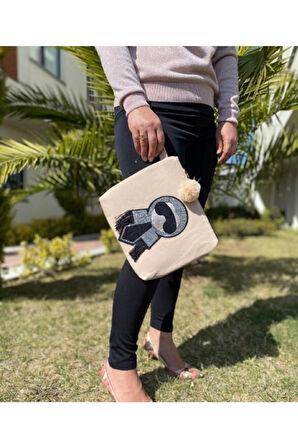 KARL LEGERFELD TAŞLI DERİ APLİKELİ PONPONLU PORTFÖY CLUTCH EL VE MAKYAJ ÇANTASI 24X29 CM