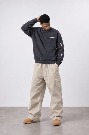 Erkek About Baskılı Yıkamalı Oversize Sweatshirt Siyah