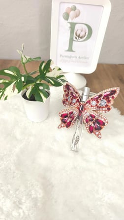 Pamuğum Atelier Kelebek Kartlı 10 ml Sprey Kolonya Kına Hediyeliği (50 Adet)
