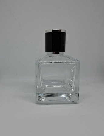 50 ML (3 ADET) KÜP (SPREY APARAT İLE KAPATILIR) KOLAY KAPAMA BOŞ PARFÜM ŞİŞE