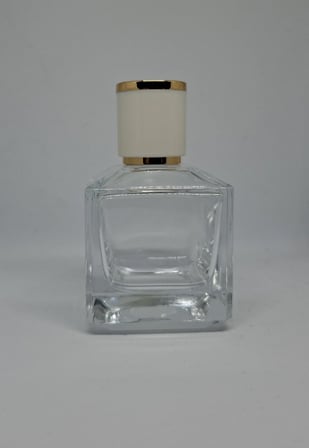 50 ML (10 ADET) KÜP (SPREY APARAT İLE KAPATILIR) KOLAY KAPAMA BOŞ PARFÜM ŞİŞE