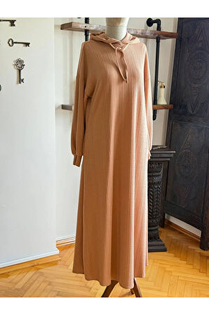 Kapüşonlu ve Cepli Örme Elbise 2402 NAVRA |