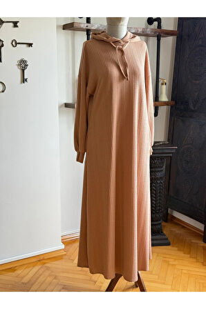 Kapüşonlu ve Cepli Örme Elbise 2402 NAVRA |