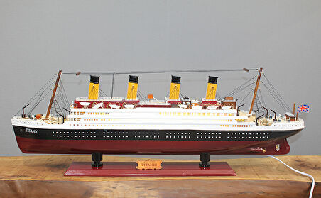 Ahşap Titanik Gemisi Ledli