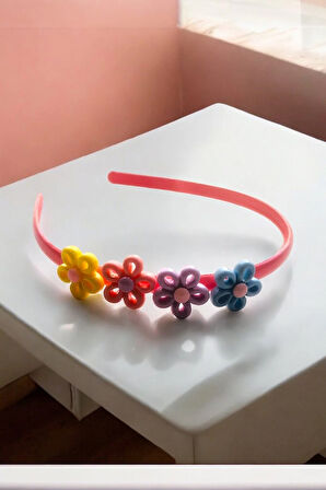 Çocuk Papatya Figürlü Soft Renklerde Taç