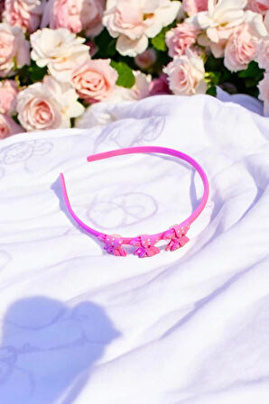 Çocuk Kurdaleli Soft Renklerde Taç