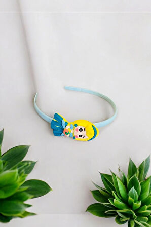 Çocuk Kız Figürlü Parlak Renklerde Taç