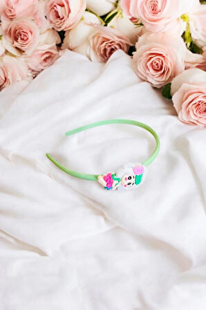 Çocuk Kız Figürlü Parlak Renklerde Taç