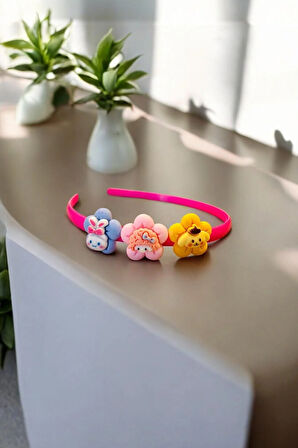 Çocuk Karakter Figürlü Parlak Renklerde Taç