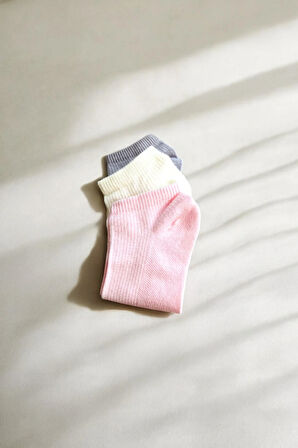 Kadın 3 Adet Pileli Renkli Patik Çorap Seti