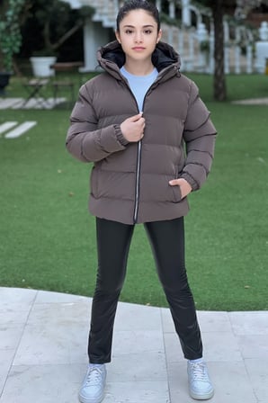 Kız Çocuk Kapüşonlu Cepli Su Geçirmez Nova Kumaş Kışlık Mont KM4011
