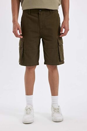 Relax Fit Düz Paça Gabardin Bermuda