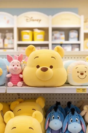 MINISO Disney Winnie The Pooh Lisanslı Büyük Peluş Yastık 48 Cm – Dekoratif Minder