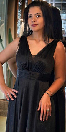 Siyah Kalın Askı Yırtmaçlı Kloş Etekli Simli Uzun Abiye Elbise 7205