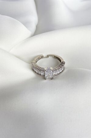 Gümüş Zirkon Taş Detay Yüzük