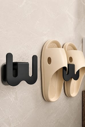TİNEKE Metal Yapışkanlı Terlik Askısı WC Kapısı Banyo Kapı Arkası Ayakkabı Tutucu Rafı 8,5 cm