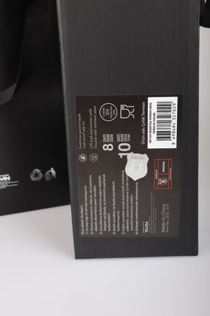 x Dekomus Lisanslı Beşiktaş Özel Çanta Kutulu 550 Ml Çelik Termos Ve Çantalı Deri Ajanda Roller Tükenmez Kalem Seti  
