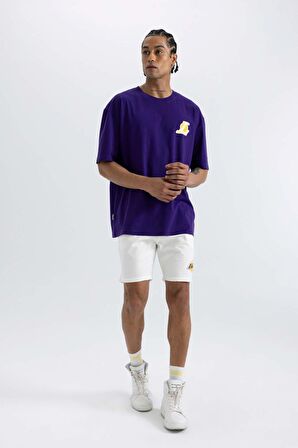 DeFactoFit NBA Los Angeles Lakers Oversize Geniş Kalıp Bisiklet Yaka Sırt Baskılı Kısa Kollu Tişört A1998AX24SMPR299