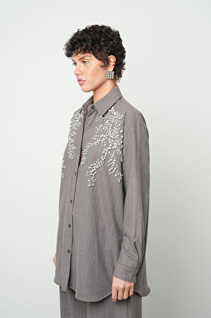 Kadın Önü Taş İşlemeli Çizgili Oversize Gömlek