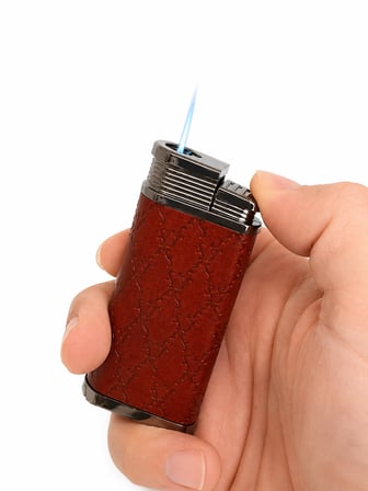 Lüks Torch Alevli Çakmak Rüzgar Geçirmez Metal Görünümlü Premium Gazlı Çakmak