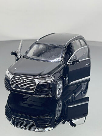 1.36 Ölçek Audi Q7 Metal Oyuncak Araba