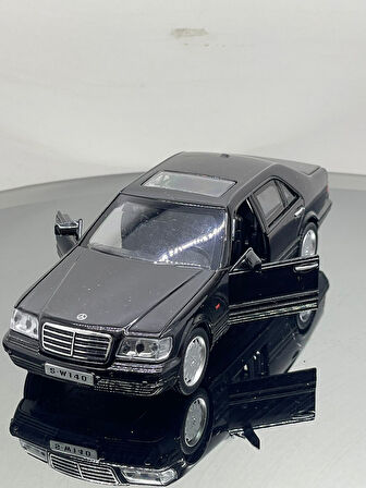1.24 Ölçek Mercedes 500Sel Metal Sesli Işıklı Oyuncak Araba