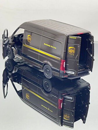 1.36 Ölçek Sprinter Metal 12 Cm Model Oyuncak Araba