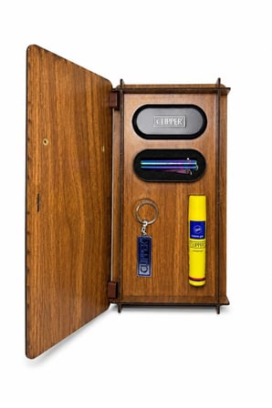 Clipper Ahşap Premium Hediye Seti – Çakmak, Metal Saklama Kutusu, Gaz Dolumu, Anahtarlık ve Taşıma Kutusu