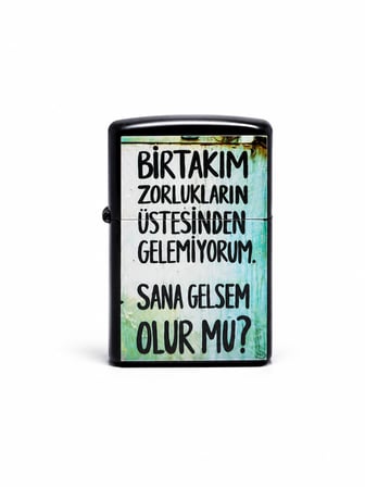 Baskılı Benzinli Metal Çakmak – Klasik Kapaklı Doldurulabilir Çakmak