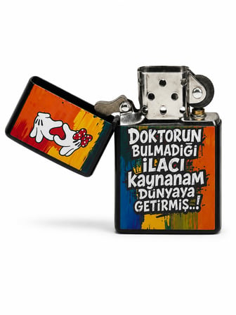Baskılı Benzinli Metal Çakmak – Klasik Kapaklı Doldurulabilir Çakmak